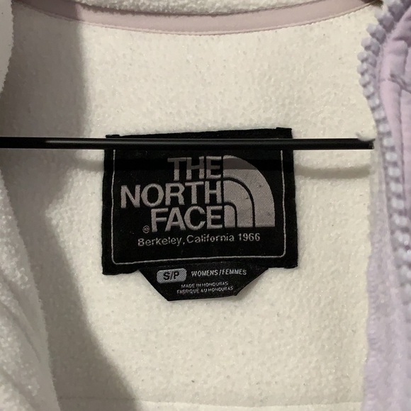 The North Face Denali 2 white and lavender jacket - Picture 12 of 14